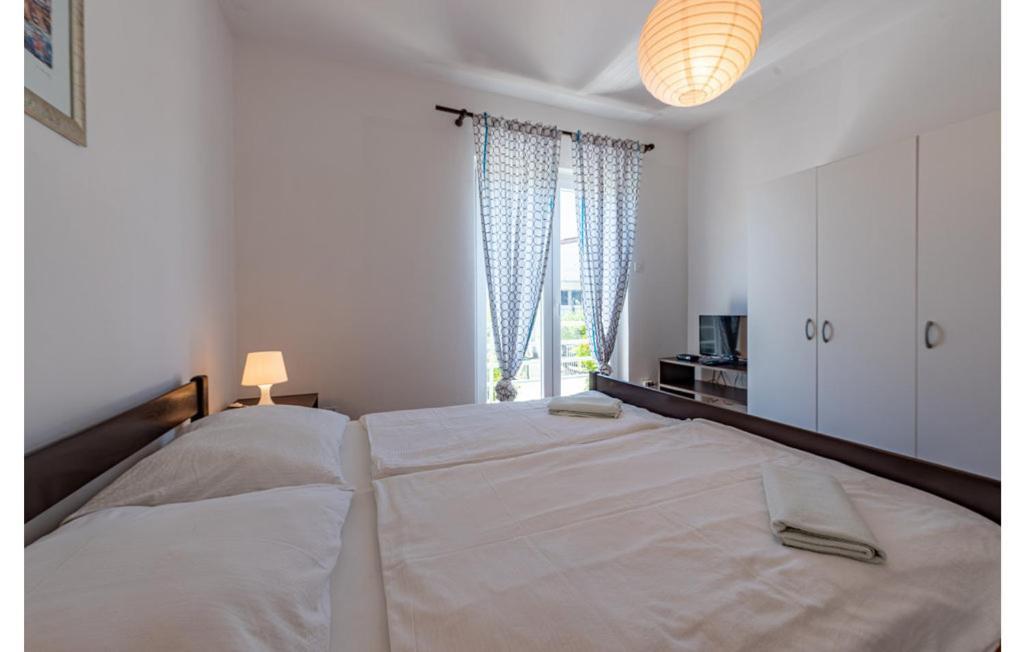 Apartment Neven プリヴラカ エクステリア 写真