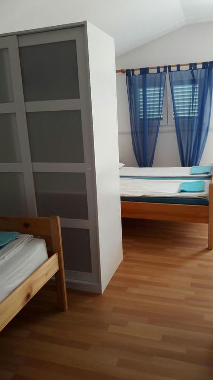 Apartment Neven プリヴラカ エクステリア 写真